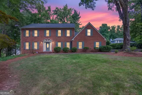 233 Shadowlake Ct, Marietta, GA 30067