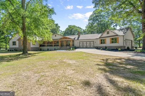 298 P J Roberts Rd, Jefferson, GA 30549
