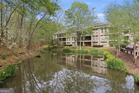 125 Wood Lake Dr #305, Athens, GA 30606