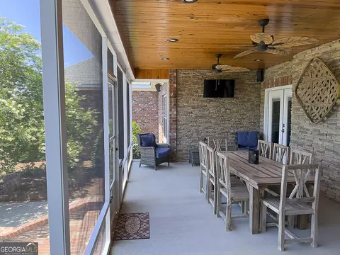 Exterior - 519 Thompson Level Rd, Lyons, GA 30436 photo 7 of 18