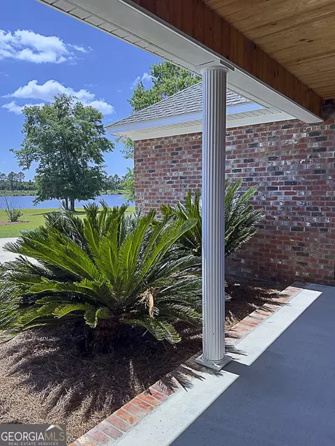 Exterior - 519 Thompson Level Rd, Lyons, GA 30436 photo 5 of 18