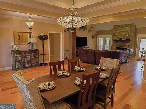 Dining - 519 Thompson Level Rd, Lyons, GA 30436 photo 3 of 6