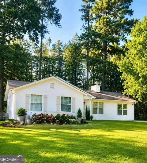 2383 Deep Shoals Cir, Decatur, GA 30034