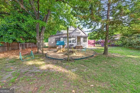 Exterior - 178 Hamilton Ave, Winder, GA 30680 photo 6 of 9