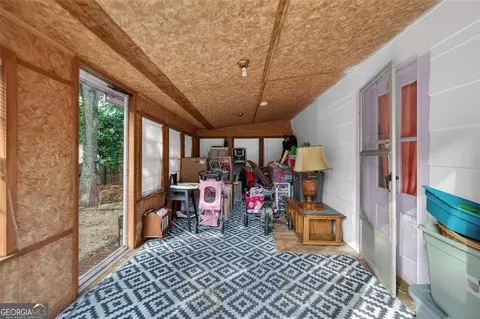 Exterior - 178 Hamilton Ave, Winder, GA 30680 photo 3 of 9