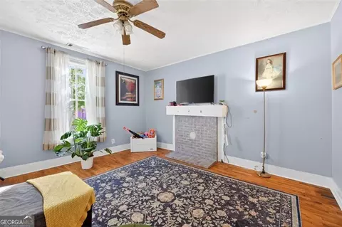 Living - 178 Hamilton Ave, Winder, GA 30680 photo 1 of 1
