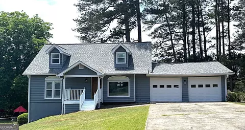 3615 River Hills Ct, Ellenwood, GA 30294