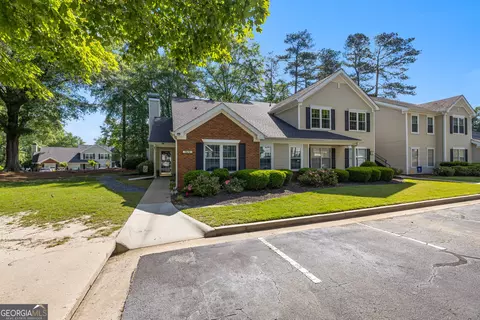 801 Ridgelake Dr, Peachtree City, GA 30269