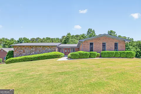 1728 Rivermist Dr SW, Lilburn, GA 30047
