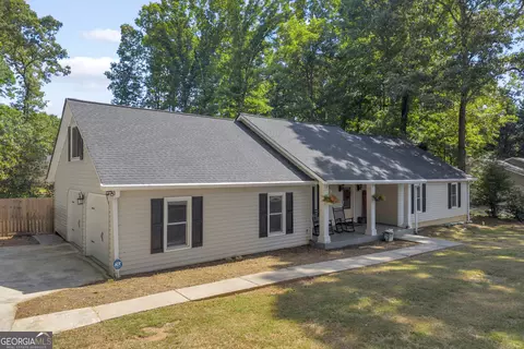 2960 Mobley Dr, Dacula, GA 30019