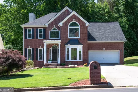 2932 Sunset View Cir, Suwanee, GA 30024