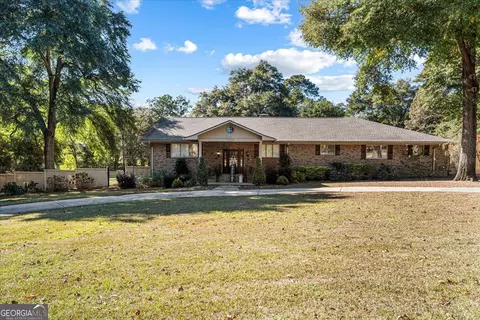 230 Tucker Rd, Warner Robins, GA 31088