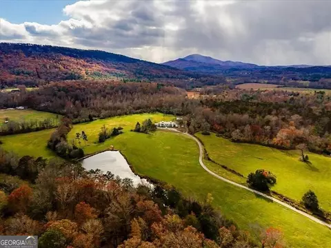 Undisclosed, Sautee Nacoochee, GA 30571