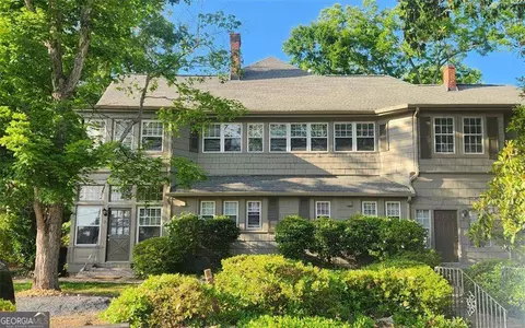 3556 Main St, Atlanta, GA 30337
