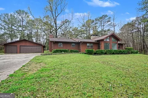 10 Gentry Dr, Mcdonough, GA 30252