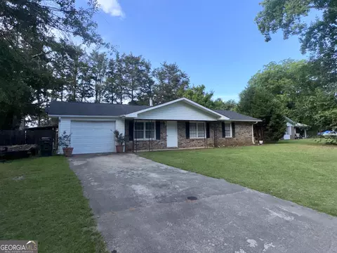 106 Galahad Dr, Warner Robins, GA 31093
