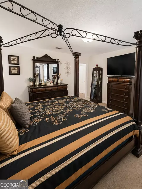 Bedroom - 1054 Glass Bridge Rd, Lagrange, GA 30240 photo 3 of 6