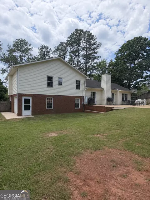 Exterior - 1054 Glass Bridge Rd, Lagrange, GA 30240 photo 2 of 5