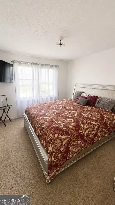 Bedroom - 1054 Glass Bridge Rd, Lagrange, GA 30240 photo 6 of 6