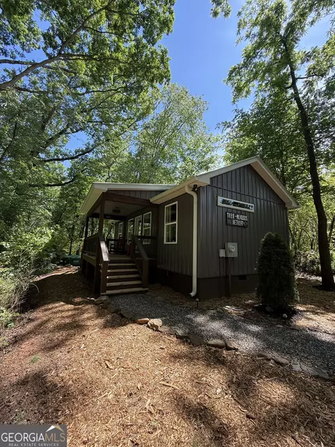 110 Cody Rd, Mount Airy, GA 30563