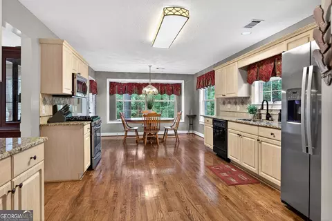 Kitchen - 101 Emerald Ln, Hampton, GA 30228 photo 4 of 5