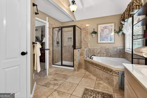 Bath - 101 Emerald Ln, Hampton, GA 30228 photo 4 of 6