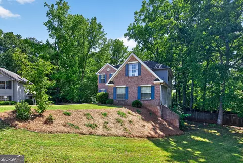 Exterior - 101 Emerald Ln, Hampton, GA 30228 photo 2 of 17