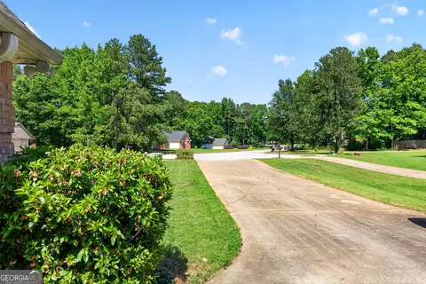Exterior - 101 Emerald Ln, Hampton, GA 30228 photo 4 of 17