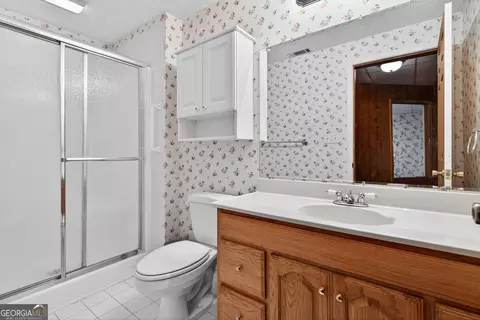Bath - 101 Emerald Ln, Hampton, GA 30228 photo 2 of 6