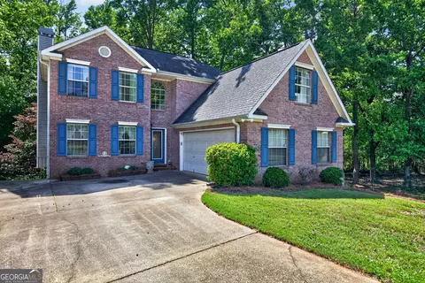 Exterior - 101 Emerald Ln, Hampton, GA 30228 photo 5 of 17