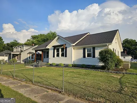 565 Lane St, Rockmart, GA 30153