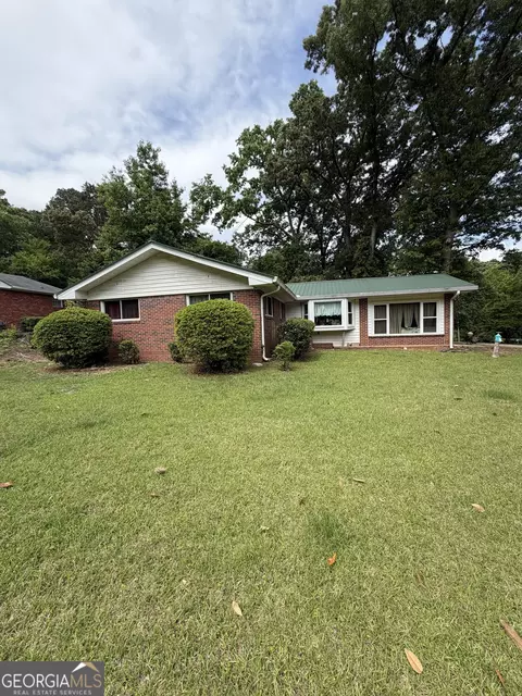 5512 Andrew Dr SW, Mableton, GA 30126