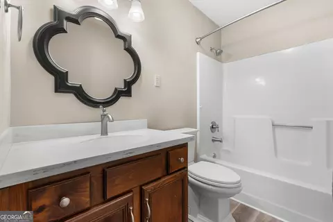 Bath - 549 Kendricks Rd, Brooklet, GA 30415 photo 3 of 6