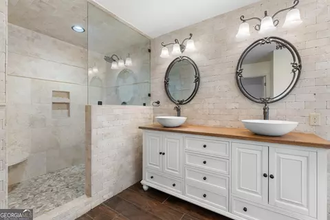 Bath - 549 Kendricks Rd, Brooklet, GA 30415 photo 1 of 6