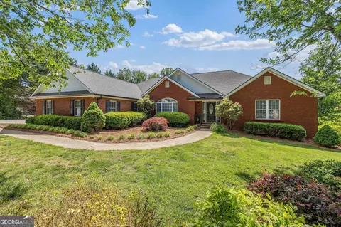 204 Windrose Meadow Ln, Clarkesville, GA 30523