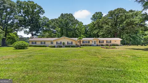 100 Bass Cir, Jackson, GA 30233