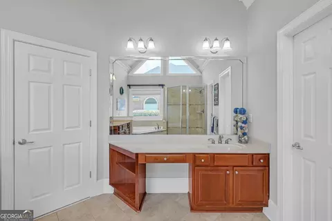Bath - 2720 Heritage Bend Ct, Grayson, GA 30017 photo 6 of 11