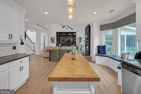 Kitchen - 2720 Heritage Bend Ct, Grayson, GA 30017 photo 6 of 9