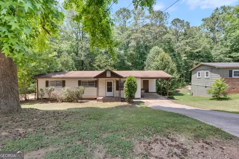6242 Green Acres Dr SW, Covington, GA 30014