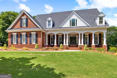 635 Birkdale Dr, Fayetteville, GA 30215