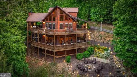 58 Overlook Way, Blue Ridge, GA 30513