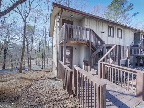 1101 Fairway Oaks Rd, Waleska, GA 30183