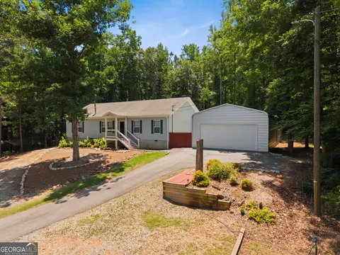 329 Thorpe Rd, Jackson, GA 30233