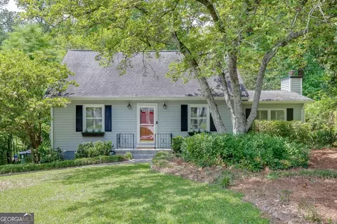 3173 Parkridge Cres, Chamblee, GA 30341
