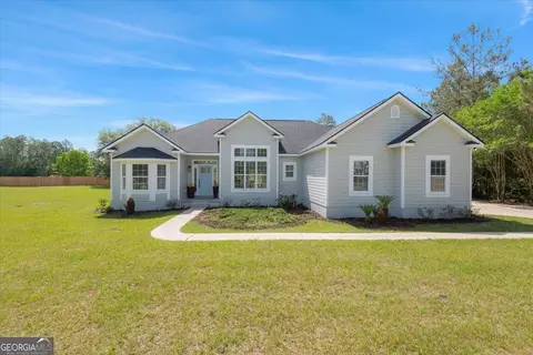 2657 Horseshoe Cv, Waverly, GA 31565