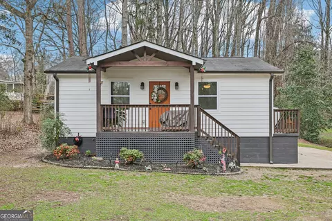 5119 Pinecrest Dr SW, Covington, GA 30014