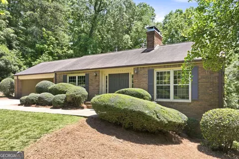 257 Club Dr, Gainesville, GA 30506