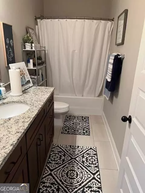 Bath - 19 Chatham Ct, Williamson, GA 30292 photo 4 of 4