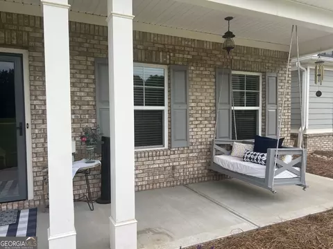 Exterior - 19 Chatham Ct, Williamson, GA 30292 photo 24 of 24