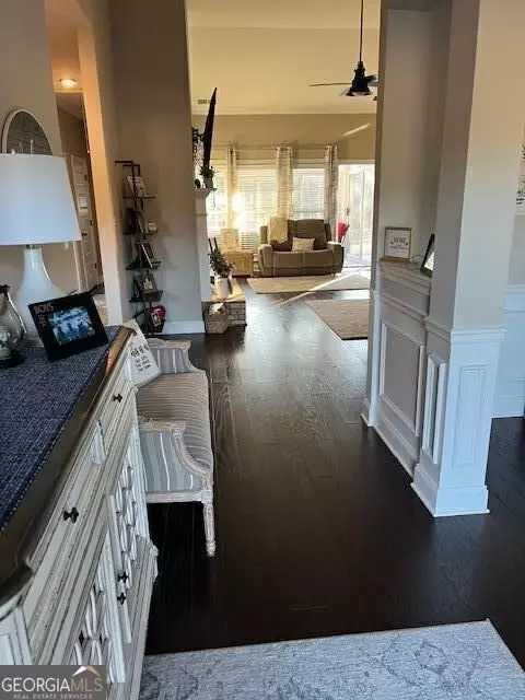 Entry Way - 19 Chatham Ct, Williamson, GA 30292 photo 2 of 6